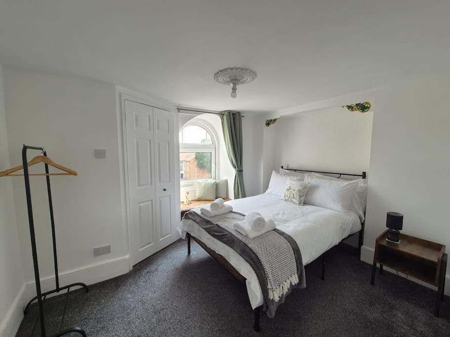 #26C 2 Bed Apartment Portsmouth Bagian luar foto