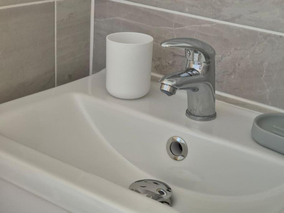 #26C 2 Bed Apartment Portsmouth Bagian luar foto